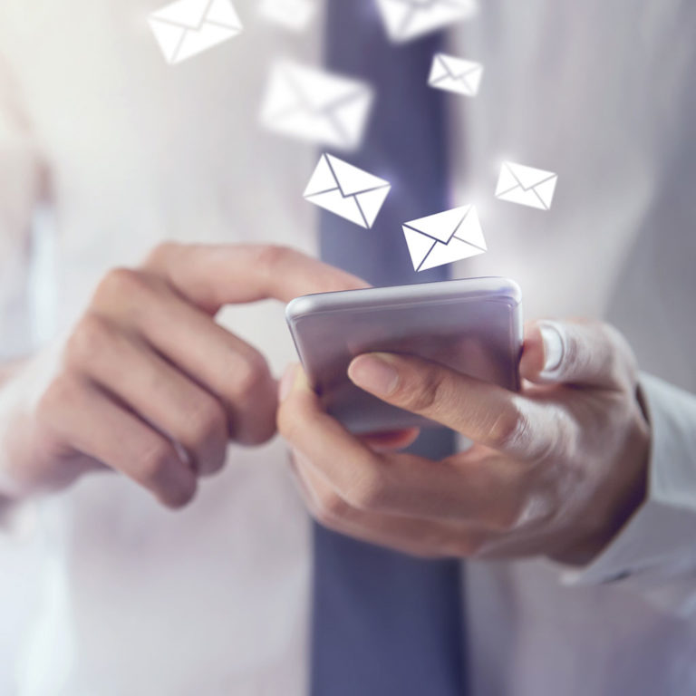 mail smartphone